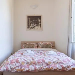  Appartamento Casa Di Amici Garbatella