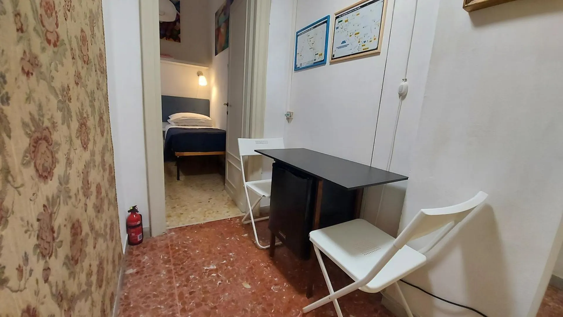 Homestay Rome Fani Room