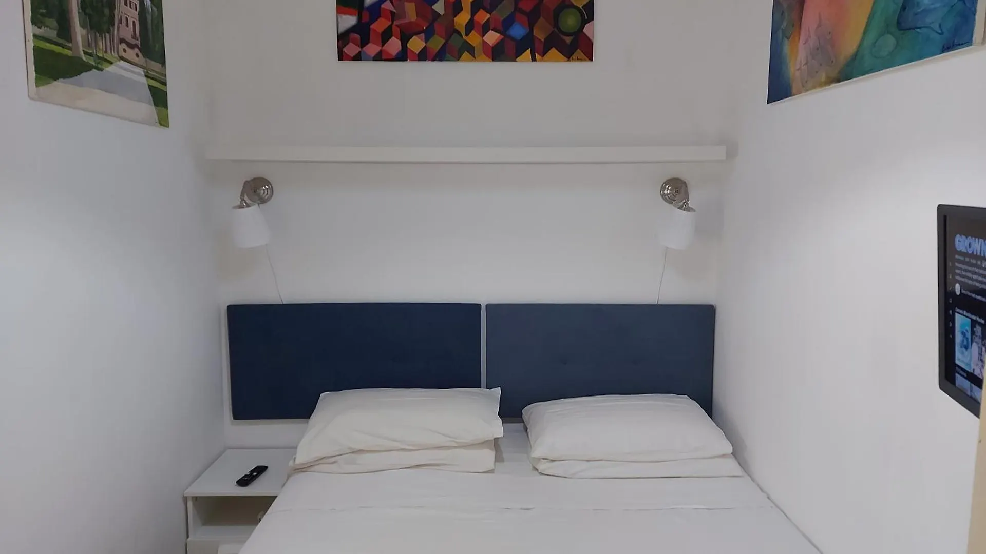 Homestay Rome Fani Room