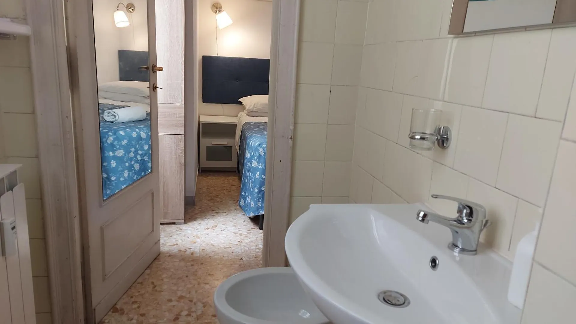 Rome Fani Room